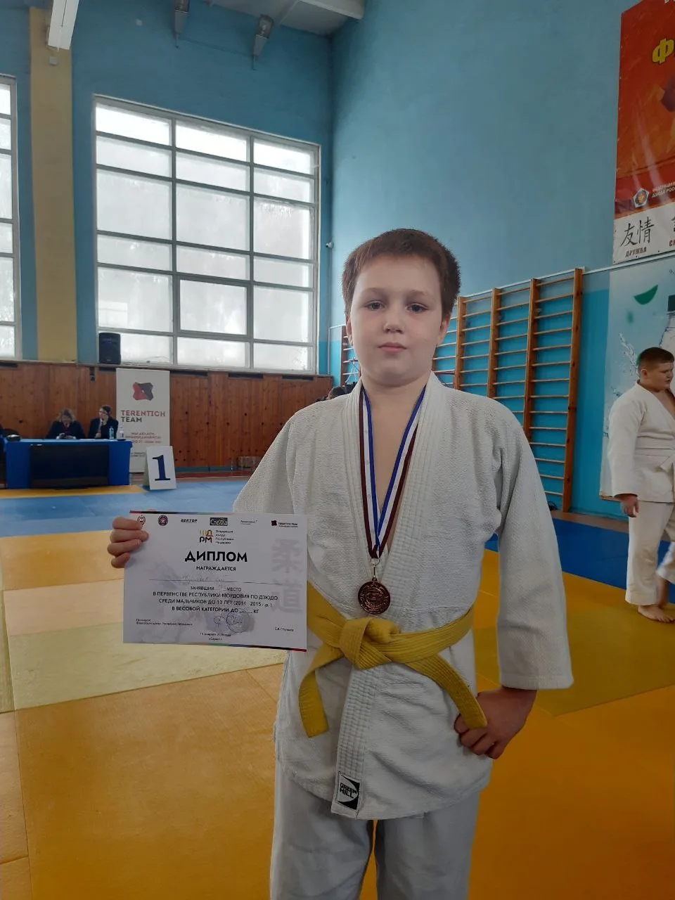 Куликов Глеб, ученик 6Б класса, занял 3 место на Первенстве Республики Мордовия по дзюдо среди мальчиков до 13 лет Куликов Глеб, ученик 6Б класса, занял 3 место на Первенстве Республики Мордовия по дзюдо среди мальчиков до 13 лет.