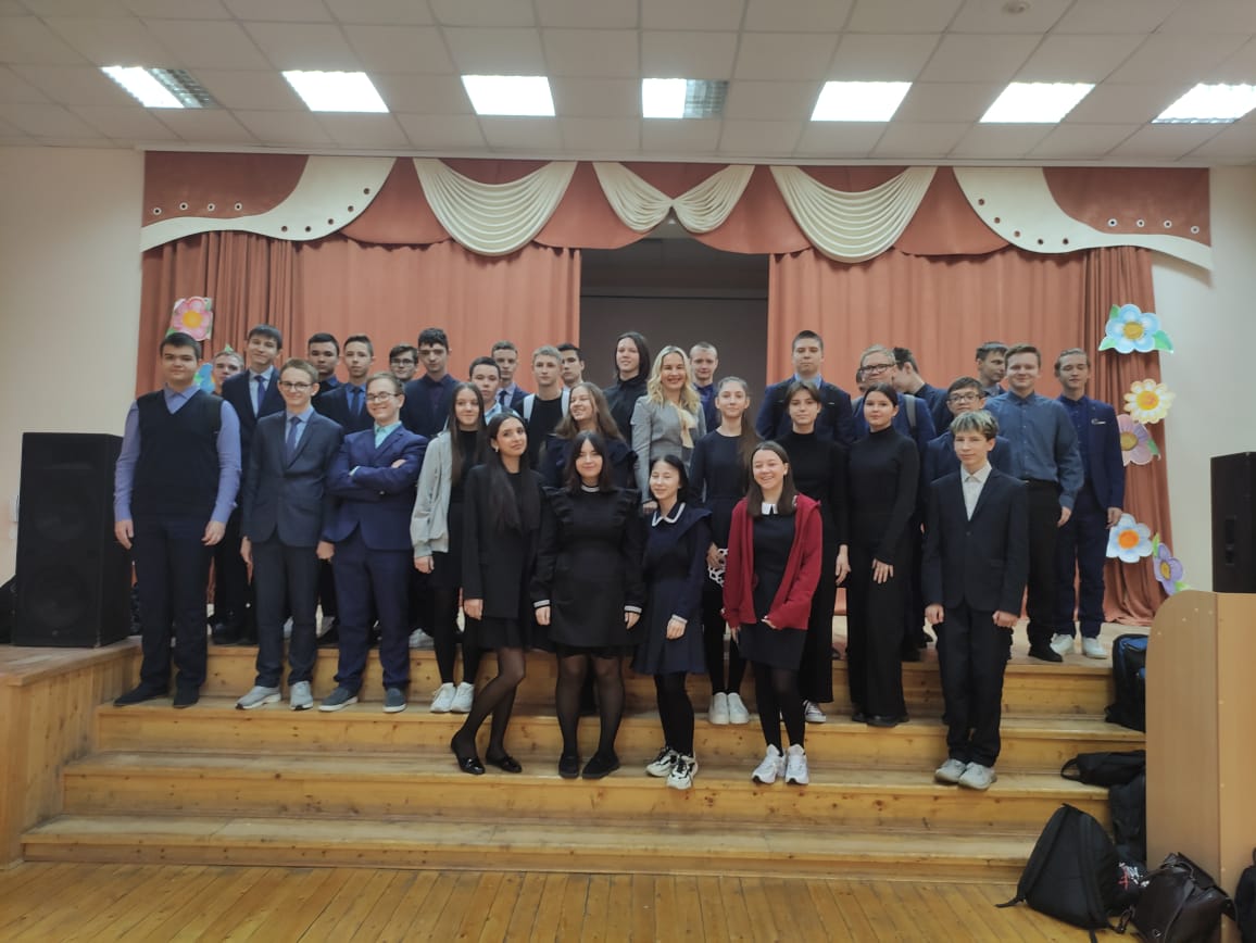 Учащиеся 9А и 9Б классов приняли участие в юридическом уроке вместе с представителем ассоциации юристов России Ереминой Оксаной Владимировной Учащиеся 9А и 9Б классов приняли участие в юридическом уроке вместе с представителем ассоциации юристов России Ереминой Оксаной Владимировной.